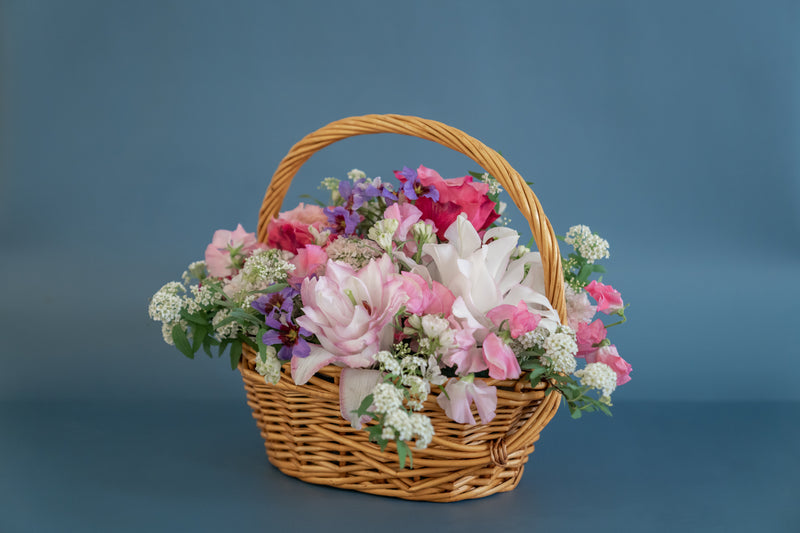 Garden Flower Picnic Basket